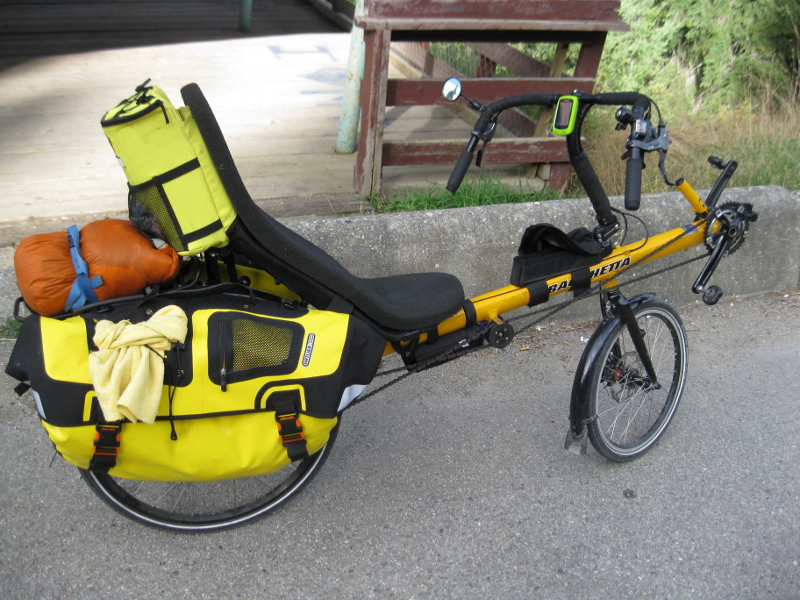 Zach's second Giro, the yellow one with the aluminum frame.